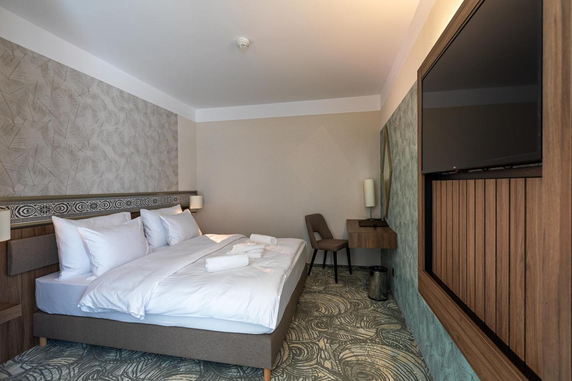 Hotel Crystal Wellness & Spa Superior Sovata Eksteriør billede