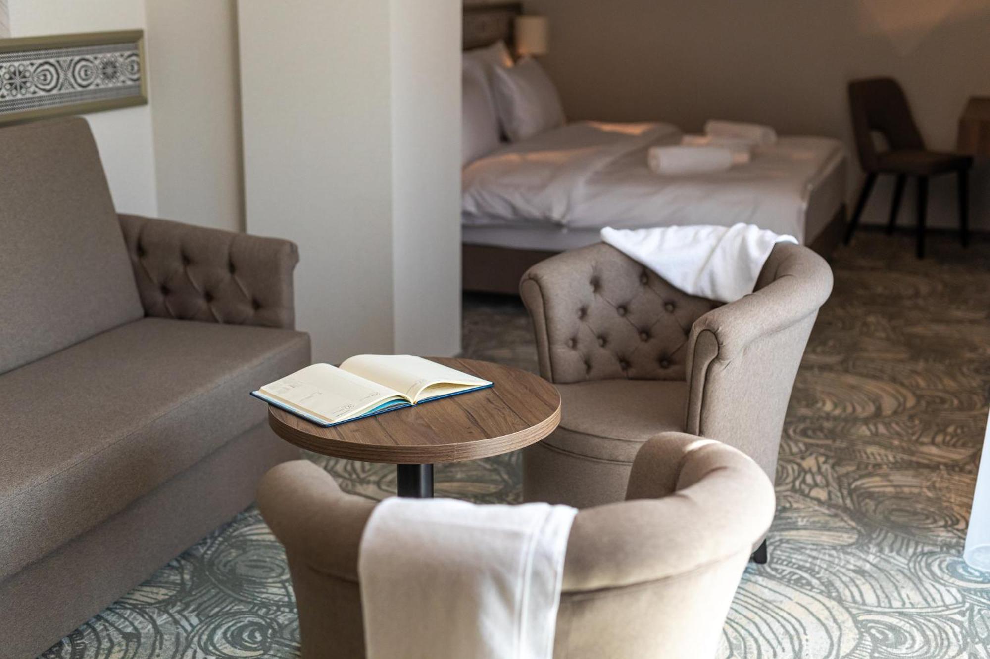 Hotel Crystal Wellness & Spa Superior Sovata Eksteriør billede