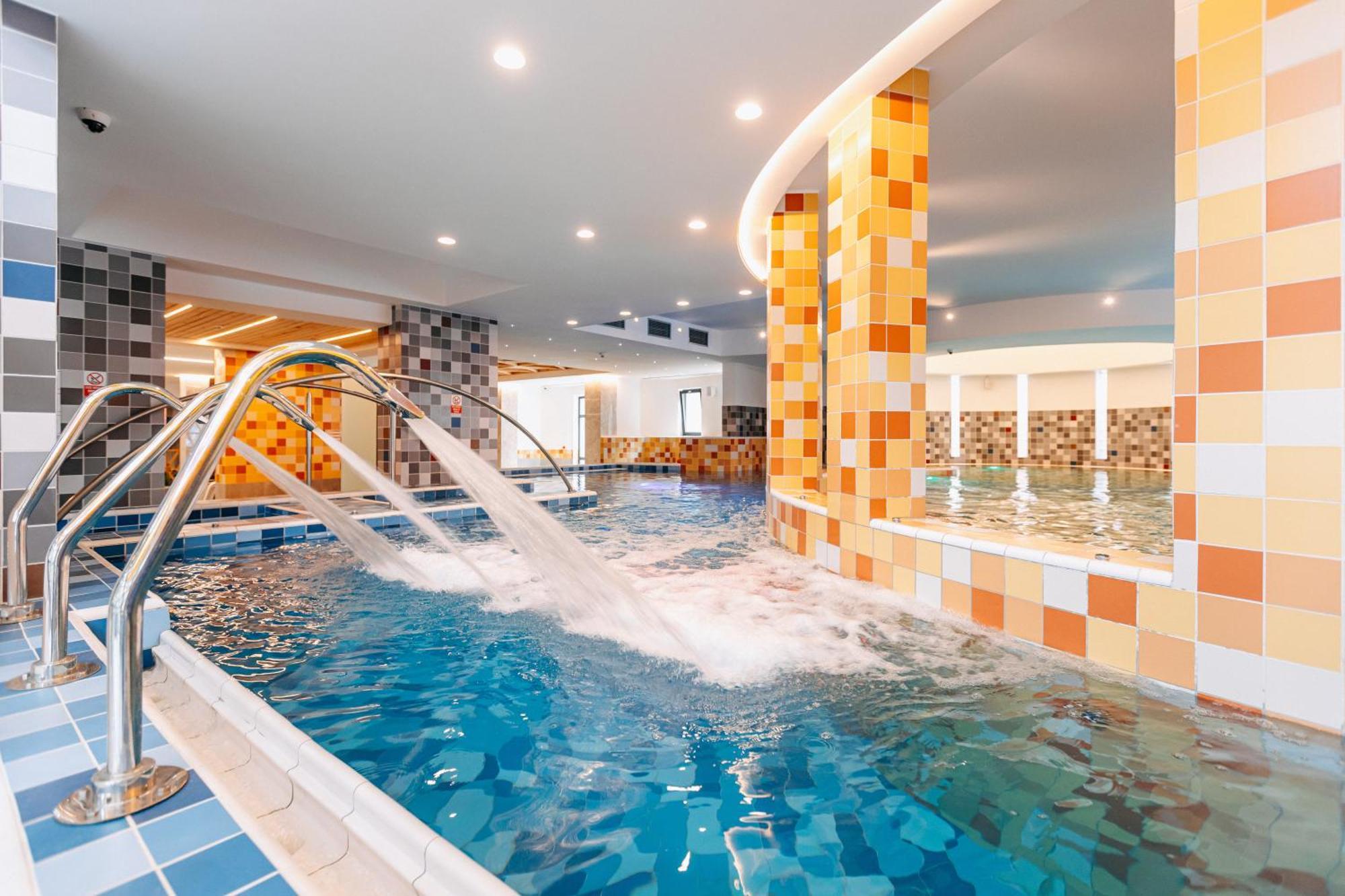 Hotel Crystal Wellness & Spa Superior Sovata Eksteriør billede