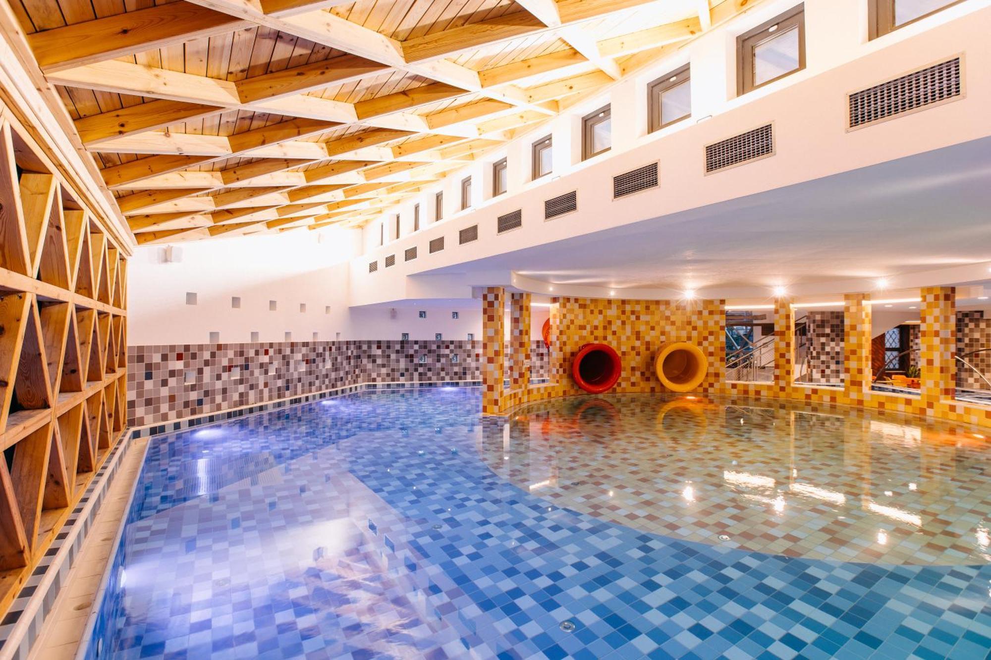 Hotel Crystal Wellness & Spa Superior Sovata Eksteriør billede